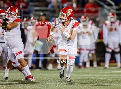 Thumbnail 3 in Paraclete @ Crespi photogallery.