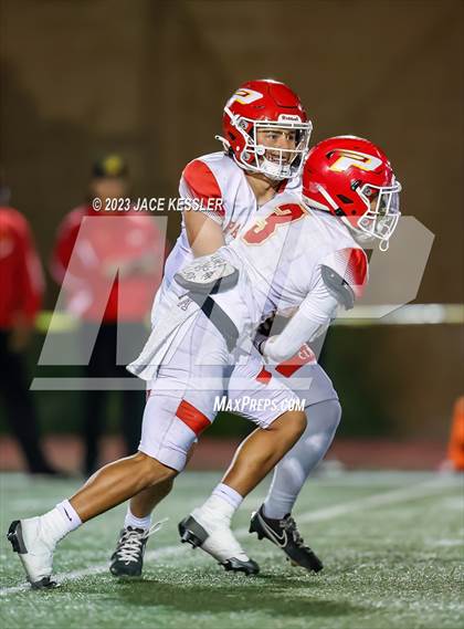 Thumbnail 2 in Paraclete @ Crespi photogallery.