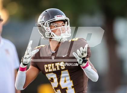 Thumbnail 2 in Paraclete @ Crespi photogallery.