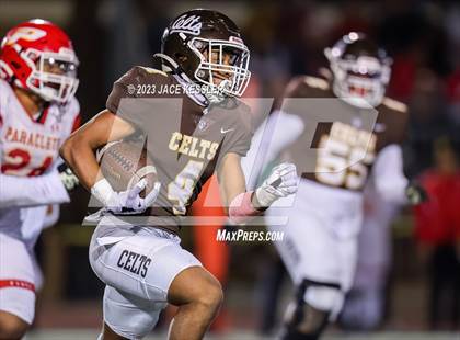 Thumbnail 3 in Paraclete @ Crespi photogallery.
