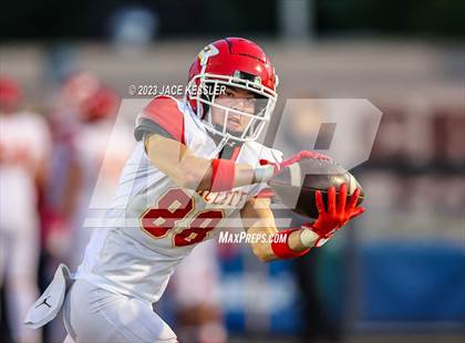 Thumbnail 1 in Paraclete @ Crespi photogallery.