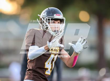 Thumbnail 3 in Paraclete @ Crespi photogallery.