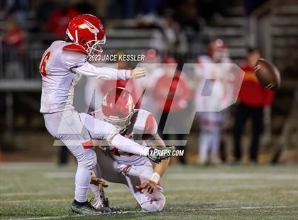 Thumbnail 2 in Paraclete @ Crespi photogallery.