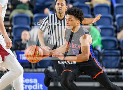 Thumbnail 2 in North Central vs. Rainier Beach (WIAA 3A Quarterfinals) photogallery.