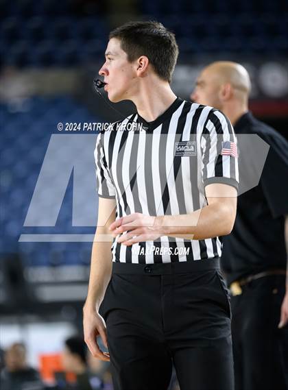 Thumbnail 2 in North Central vs. Rainier Beach (WIAA 3A Quarterfinals) photogallery.