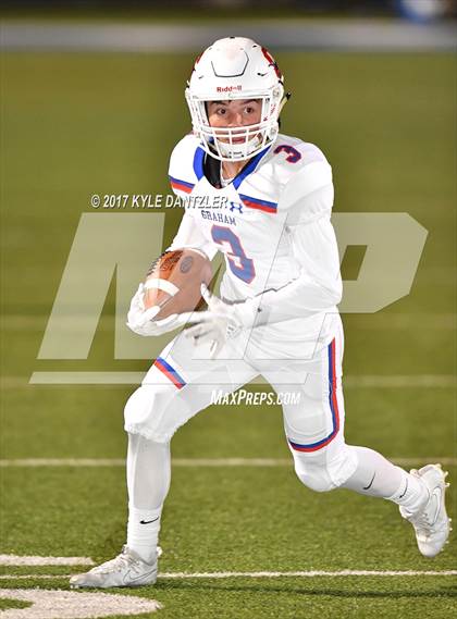 Thumbnail 3 in Graham @ Krum photogallery.
