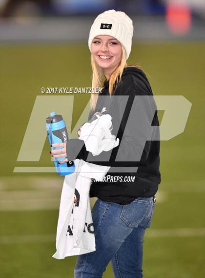 Thumbnail 3 in Graham @ Krum photogallery.