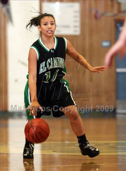 Thumbnail 3 in El Camino vs. Dublin (Acalanes Shootout) photogallery.