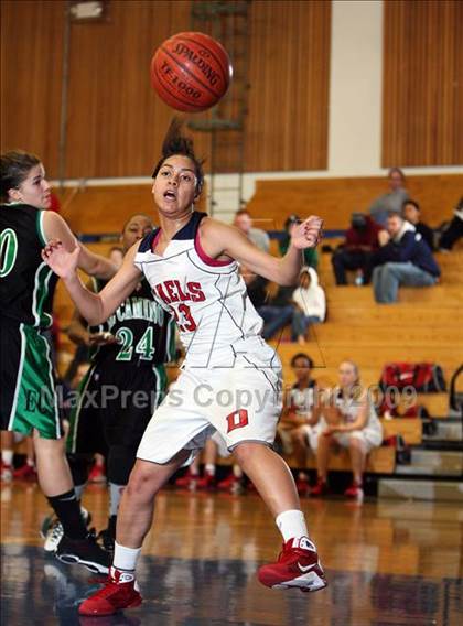 Thumbnail 3 in El Camino vs. Dublin (Acalanes Shootout) photogallery.
