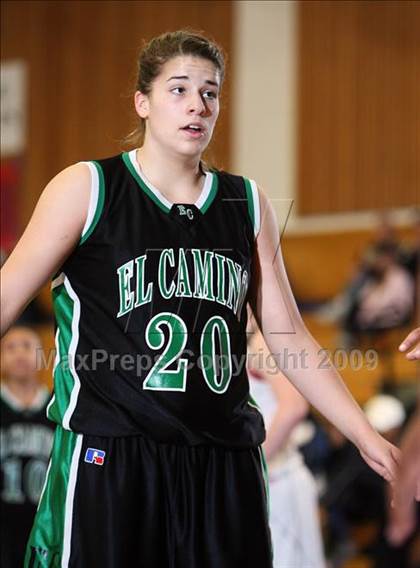 Thumbnail 2 in El Camino vs. Dublin (Acalanes Shootout) photogallery.