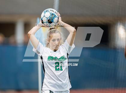 Thumbnail 3 in Roswell vs. Pope (GHSA 6A Semifinal) photogallery.