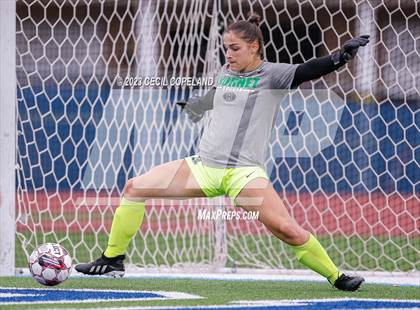 Thumbnail 2 in Roswell vs. Pope (GHSA 6A Semifinal) photogallery.