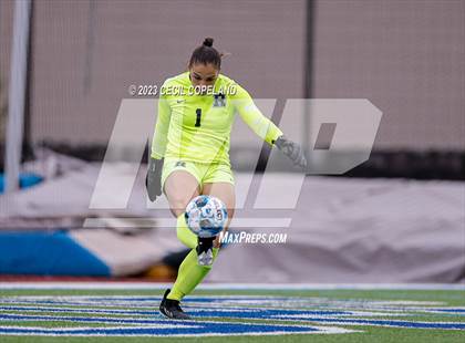 Thumbnail 3 in Roswell vs. Pope (GHSA 6A Semifinal) photogallery.