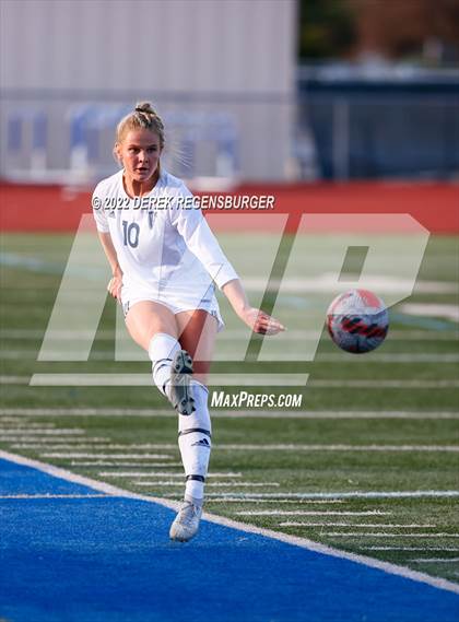Thumbnail 2 in Valor Christian @ Broomfield photogallery.