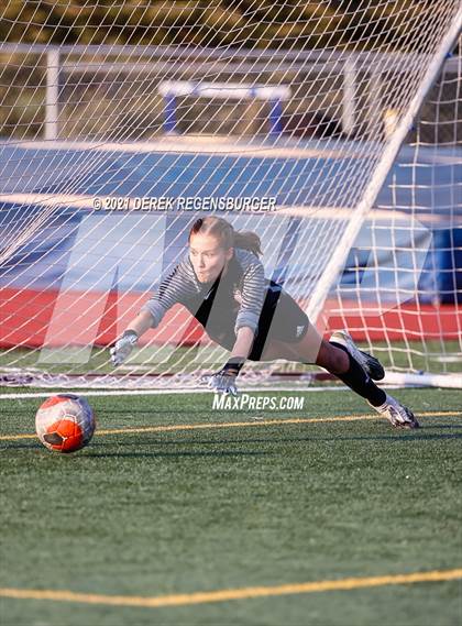 Thumbnail 1 in Denver East vs Broomfield (CHSAA 5A Playoffs Rd 1) photogallery.