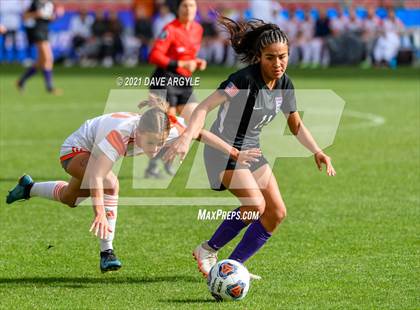 Thumbnail 2 in Skyridge vs. Riverton (UHSAA 6A Final) photogallery.