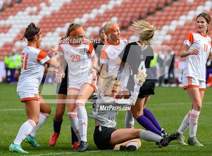 Thumbnail 3 in Skyridge vs. Riverton (UHSAA 6A Final) photogallery.