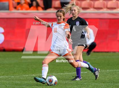 Thumbnail 1 in Skyridge vs. Riverton (UHSAA 6A Final) photogallery.
