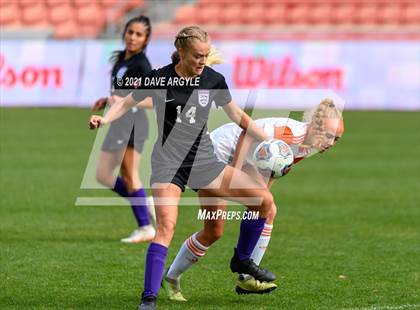 Thumbnail 1 in Skyridge vs. Riverton (UHSAA 6A Final) photogallery.