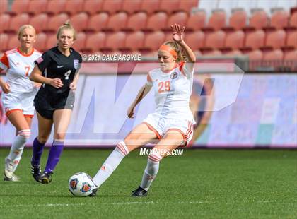 Thumbnail 1 in Skyridge vs. Riverton (UHSAA 6A Final) photogallery.