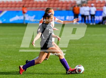 Thumbnail 2 in Skyridge vs. Riverton (UHSAA 6A Final) photogallery.
