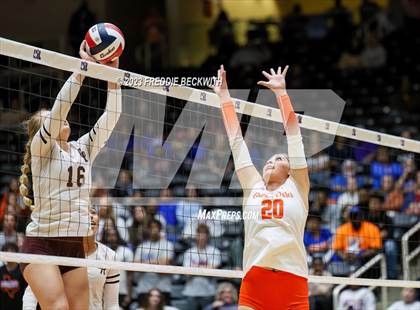 Thumbnail 1 in Grand Oaks vs. Cinco Ranch (UIL 6A Volleyball Final) photogallery.