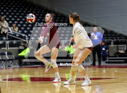 Thumbnail 3 in Grand Oaks vs. Cinco Ranch (UIL 6A Volleyball Final) photogallery.