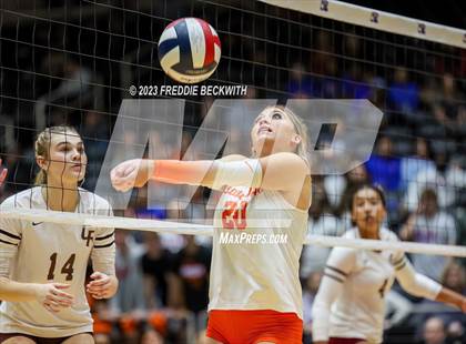 Thumbnail 2 in Grand Oaks vs. Cinco Ranch (UIL 6A Volleyball Final) photogallery.