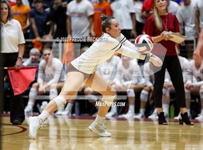 Thumbnail 1 in Grand Oaks vs. Cinco Ranch (UIL 6A Volleyball Final) photogallery.