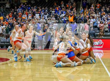 Thumbnail 3 in Grand Oaks vs. Cinco Ranch (UIL 6A Volleyball Final) photogallery.