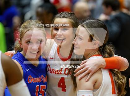 Thumbnail 1 in Grand Oaks vs. Cinco Ranch (UIL 6A Volleyball Final) photogallery.