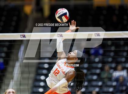 Thumbnail 1 in Grand Oaks vs. Cinco Ranch (UIL 6A Volleyball Final) photogallery.