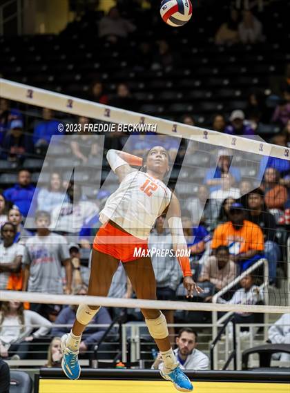 Thumbnail 2 in Grand Oaks vs. Cinco Ranch (UIL 6A Volleyball Final) photogallery.