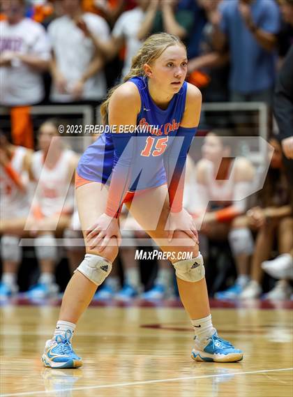 Thumbnail 1 in Grand Oaks vs. Cinco Ranch (UIL 6A Volleyball Final) photogallery.