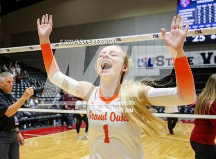 Thumbnail 2 in Grand Oaks vs. Cinco Ranch (UIL 6A Volleyball Final) photogallery.