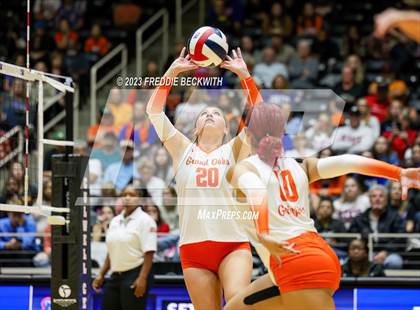 Thumbnail 1 in Grand Oaks vs. Cinco Ranch (UIL 6A Volleyball Final) photogallery.