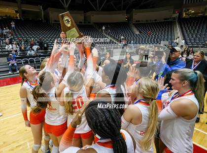Thumbnail 3 in Grand Oaks vs. Cinco Ranch (UIL 6A Volleyball Final) photogallery.