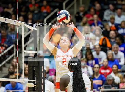 Thumbnail 2 in Grand Oaks vs. Cinco Ranch (UIL 6A Volleyball Final) photogallery.