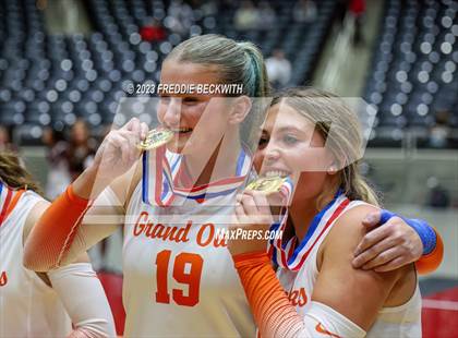 Thumbnail 3 in Grand Oaks vs. Cinco Ranch (UIL 6A Volleyball Final) photogallery.