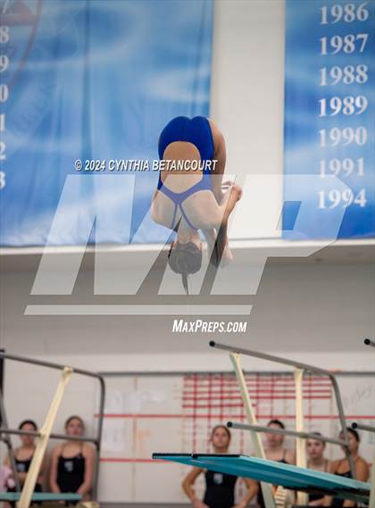 Thumbnail 3 in Cherry Creek vs Regis Jesuit (Dive) photogallery.