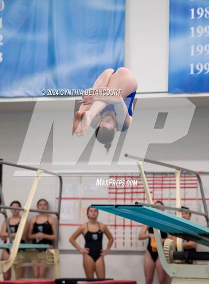 Thumbnail 2 in Cherry Creek vs Regis Jesuit (Dive) photogallery.