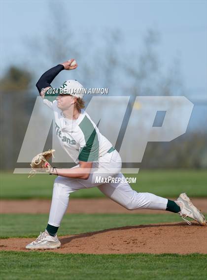 Thumbnail 3 in Sprague @ West Salem photogallery.