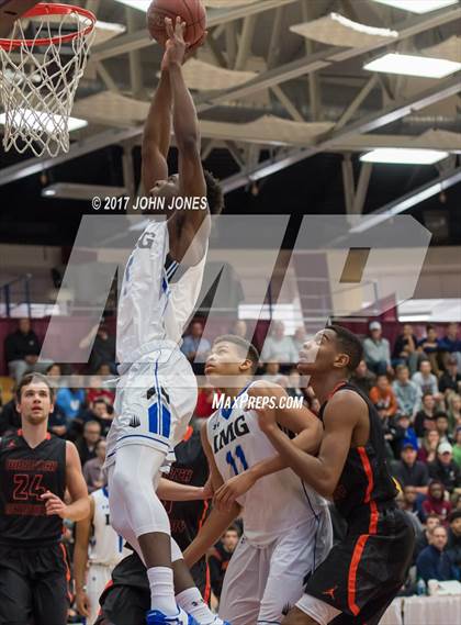 Thumbnail 2 in IMG Academy vs Wasatch Academy (Spalding Hoophall Classic) photogallery.
