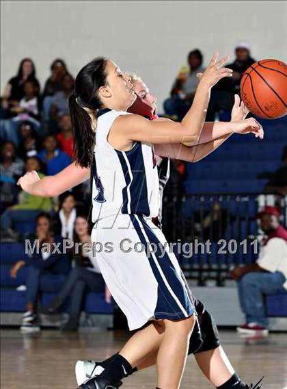 Thumbnail 2 in Knoxville West vs Knoxville Central photogallery.