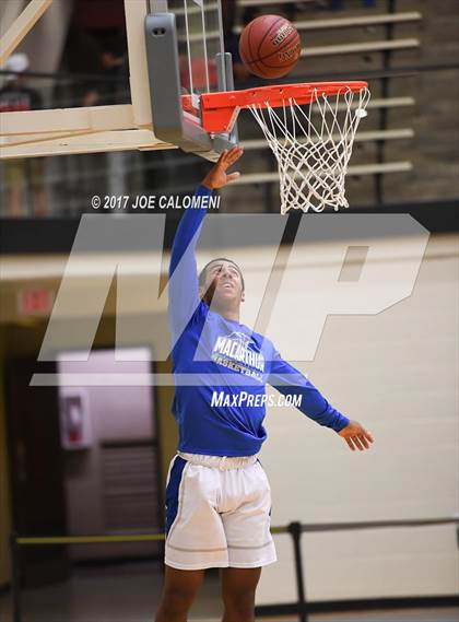 Thumbnail 1 in MacArthur [Douglas] vs Churchill photogallery.