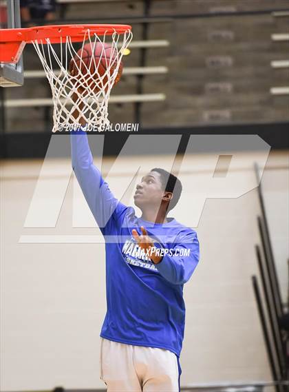 Thumbnail 3 in MacArthur [Douglas] vs Churchill photogallery.