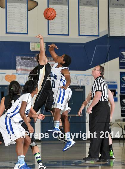 Thumbnail 2 in Pacific Collegiate @ Capital Christian (CIF NorCal Regional D5 Playoffs) photogallery.