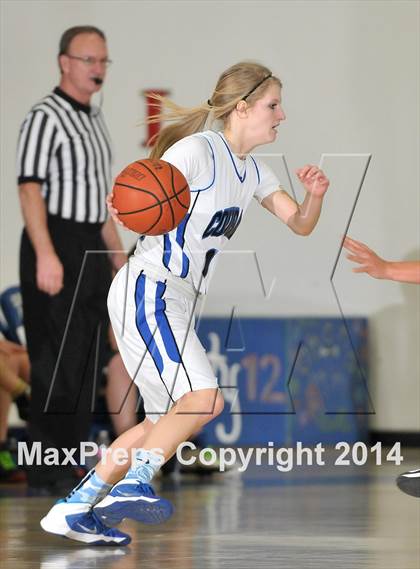 Thumbnail 3 in Pacific Collegiate @ Capital Christian (CIF NorCal Regional D5 Playoffs) photogallery.