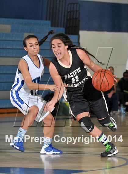 Thumbnail 2 in Pacific Collegiate @ Capital Christian (CIF NorCal Regional D5 Playoffs) photogallery.