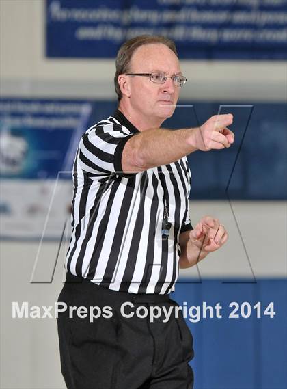 Thumbnail 3 in Pacific Collegiate @ Capital Christian (CIF NorCal Regional D5 Playoffs) photogallery.